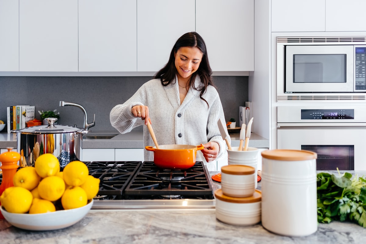 Home & Kitchen essentials lifestyle photo